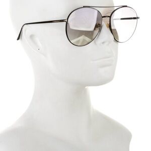 Tom Ford Aviator
Gradient Sunglasses